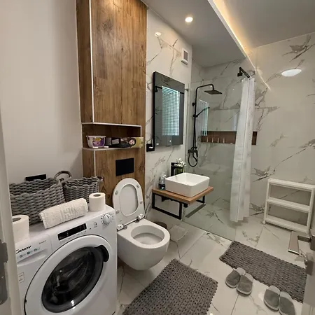 Apartament Ianmamaia